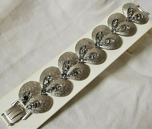 bracelet couleur argent