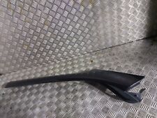 Enjoliveur montant Pare Brise