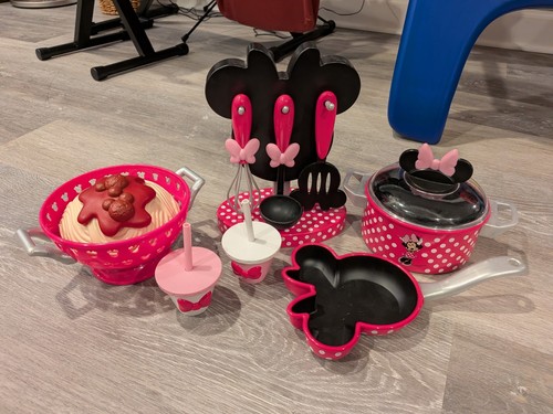 Collectible minnie mouse - collectible,