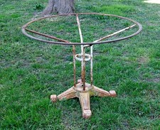 TABLE de JARDIN, ancienne