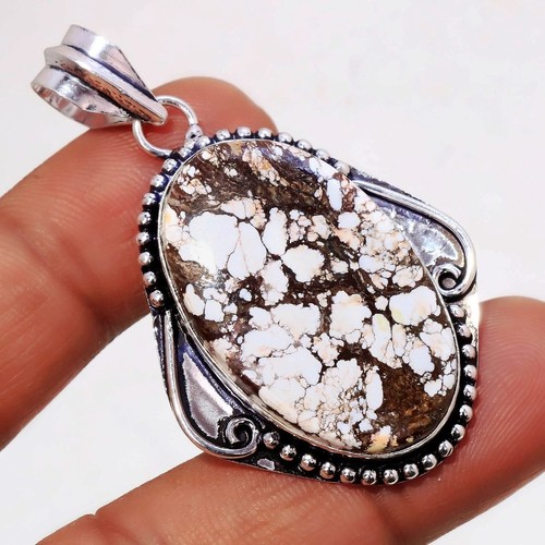 Pendentif pierre précieuse