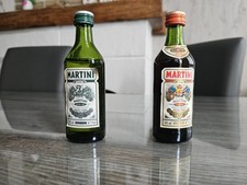 2 Bouteilles Miniature