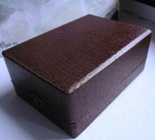 Coffret ancien de rangement art déco vide en bois Habillage façon peau de serpen