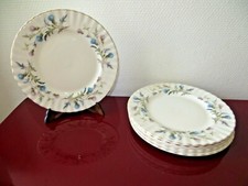  6 Assiettes- ROYAL ALBERT- Brigadoon -Bone China England .Diam :20,5 cm