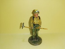 DELPRADO pompier du monde 2001