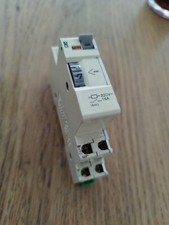 Minuterie lumière contrôle réglable MIN 16A 220V~ Ref. 15363 Merlin Gerin Gérin