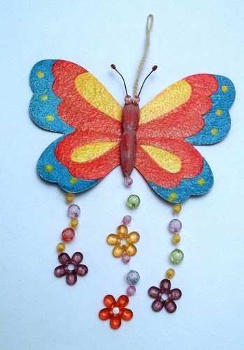 magnifique papillon mural avec