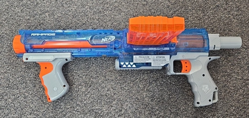 Nerf strike elite - elite, rampage