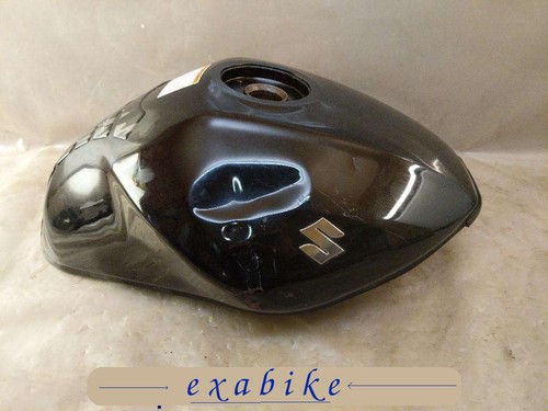 Reservoir essence pour - reservoir, a