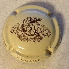 Capsule de champagne OUDART-ORTILLON (1. fond crème)