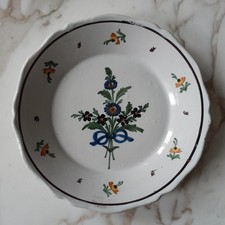 NEVERS OU LA ROCHELLE ASSIETTE