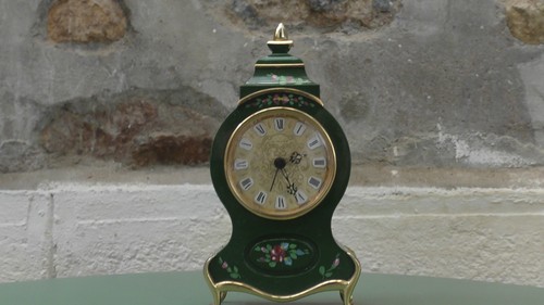 Horloge style castel - horloge,