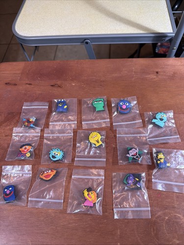 14pc sesame shoe charms lot - st,