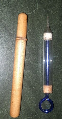 Ancienne seringue verre - seringue, xix