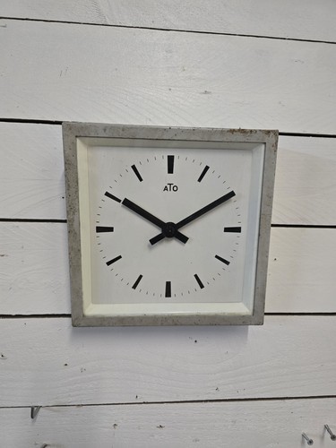 Horloge industrielle ato des - horloge,