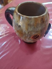 chope en grès vernissé Bouffioulx, signé Dubois, de 10.5 cm, en parfait état