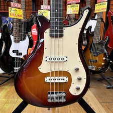 Guitare basse électrique