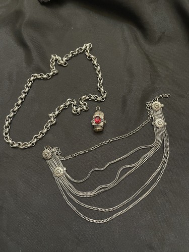 Lot bijoux fantaisie - de,