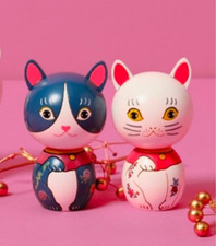 Lot de 2 ornements en bois