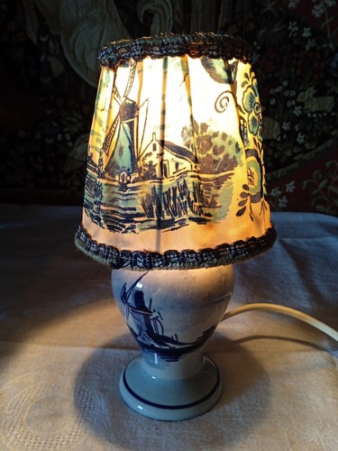 Rare petite lampe - petite, en