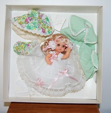 poupée GAMA aurélie stéphanie NEUVE EN COFFRET AVEC DEFAUTS