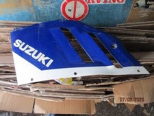 FLANC DE CARRENAGE GAUCHE