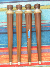 4 anciens gros pieds de table droits en bois tourné - 66cm