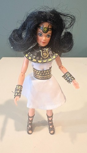 Vintage mego isis - 8, inch