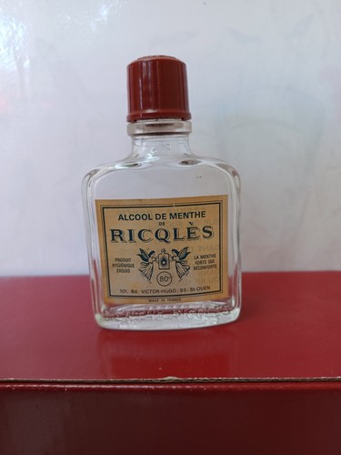 Bouteille alcool menthe - d'alcool,