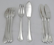 Ravinet d'Enfert Brantôme, 4 couverts à poisson, 8 pièces en métal argenté.