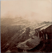 Inde, Darjeeling, Maisons à flanc de montagne, Tirage vintage, ca.1890  tirage
