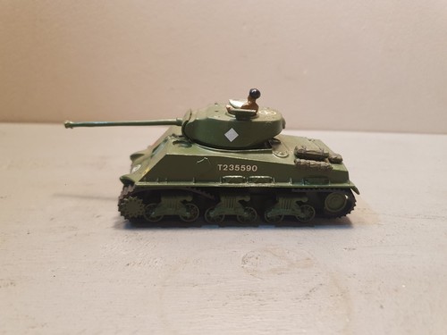 Tank sherman kit métal 72 - kit, 1/72