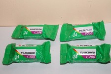 4 Pellicules couleur périmées Fuji 200 ISO 24 poses