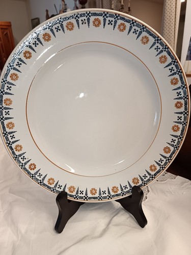 Plat rond terre - , fer