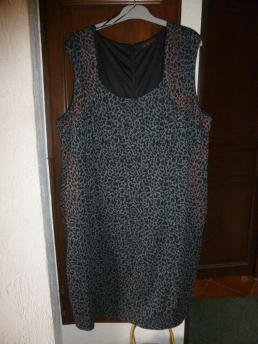 Belle robe gris grande - belle,