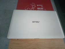 Asus Notebook F200M