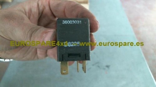 36003031 boîtier fusibles