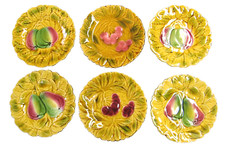 Serie de 6 assiettes à déssert en barbotine de Sarreguemines