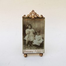 Cadre ancien en laiton et