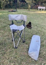 Chaise triangulaire pliable pour camping, pêche etc.. avec sa house de rangement