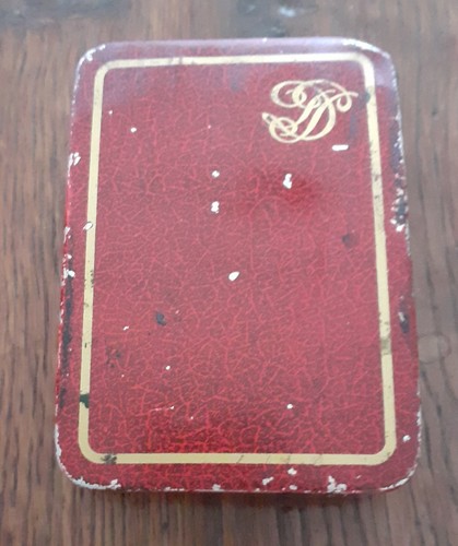 Ancienne boite medicaments - de,
