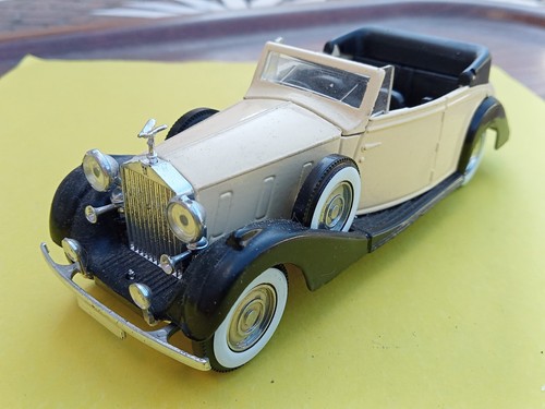 Rolls royce phantom iii 1939 - rolls,