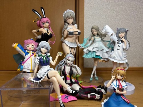 Beau lot figurines fille - de,