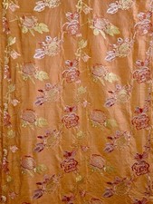 Tissu  soie SAUVAGE BRODÉE