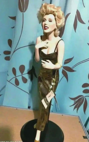 Poupée marilyn monroe - marilyn,