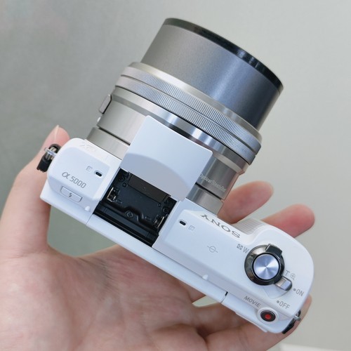 Sony alpha a5000 - alpha, mirrorless