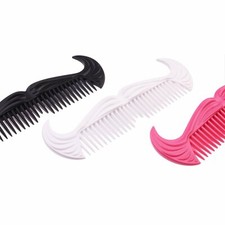 Le Peigne À Barbe Cowboy