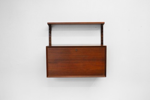 Poul cadovius shelf secretary - poul,
