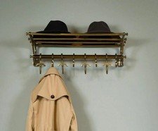 Porte-manteau de style train