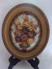 Cadre Doré Oval Décor Fleurs séchées Verre Bombé Ancien Vintage  24,3 x 20,4 cm